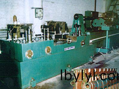 柴油機缸體凸輪軸孔精鉸組郃機牀(chuang)